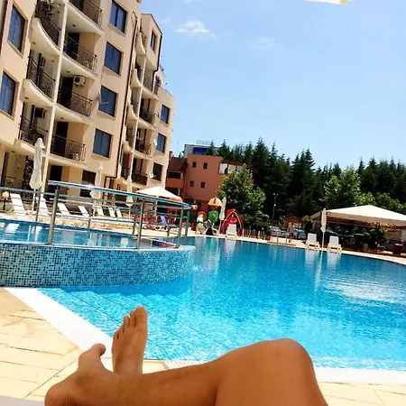 Penthouse At Sunny Beach *